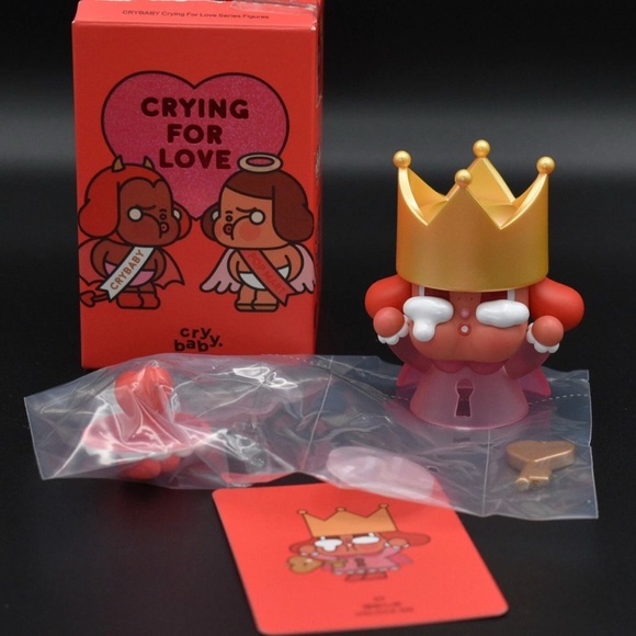 Pop Mart CRYBABY Unlock Me Crying For Love Authentic Figure w/ Box & Card - Picture 2 of 3